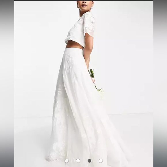 ASOS Edition Floral Embroidered Mesh Full Skirt - XS / 4 (runs small) - NEW! - Picture 4 of 9